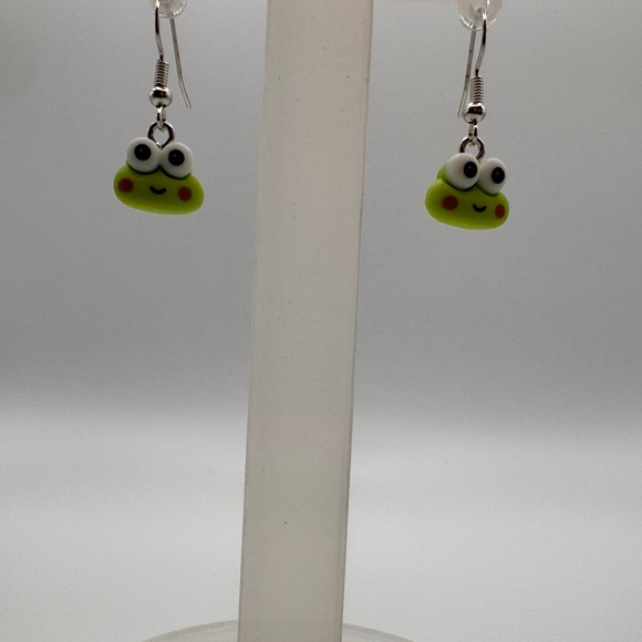 Keroppi frog dangle earrings w/ silver tone hooks - Picture 2 of 3
